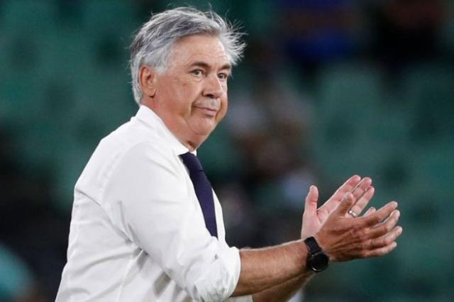 开云官方-安切洛蒂：更喜欢阿拉巴踢中卫 不清楚姆巴佩的事